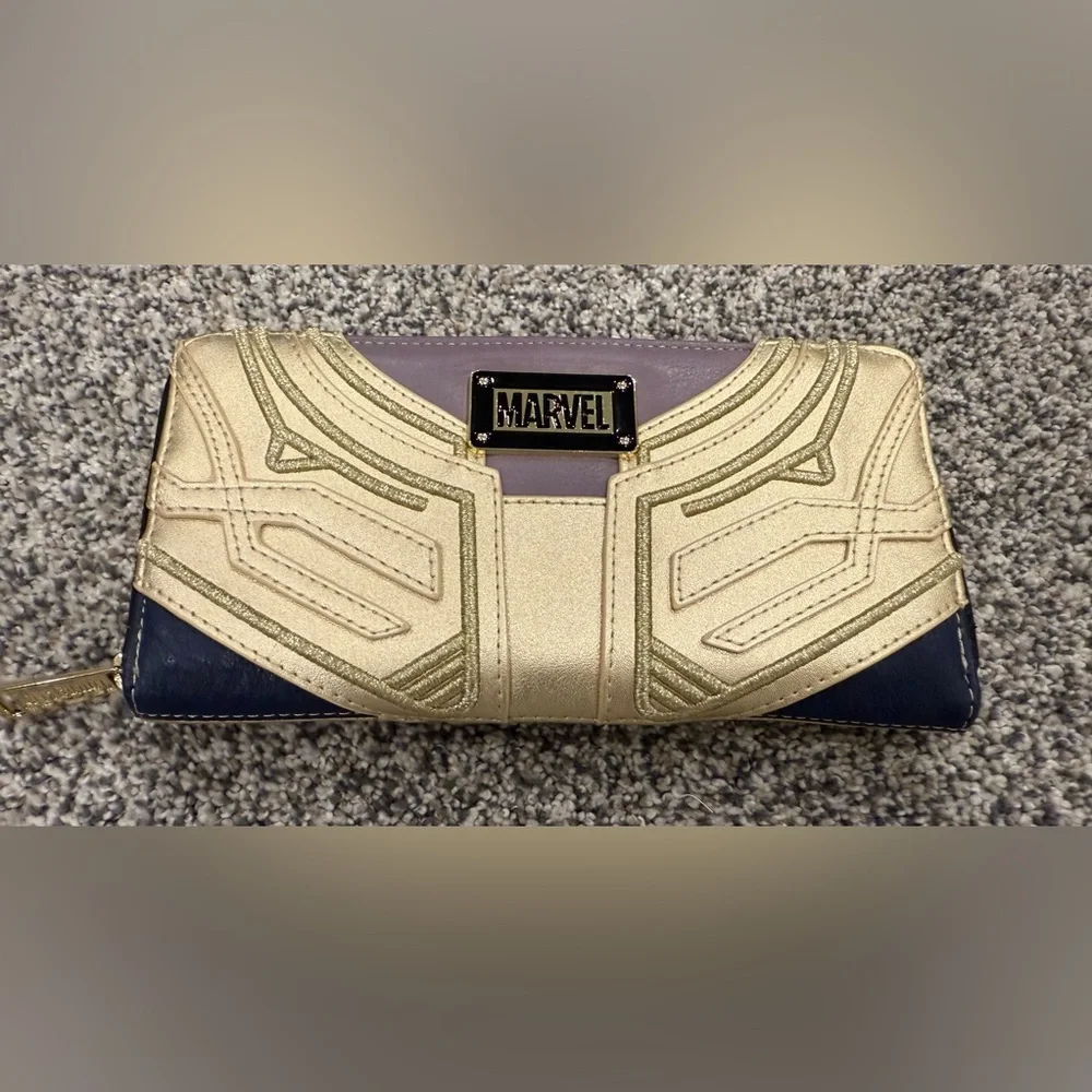 Marvel Loungefly Thanos Infinity Stones Women's Wallet Pocket Storage Versatile